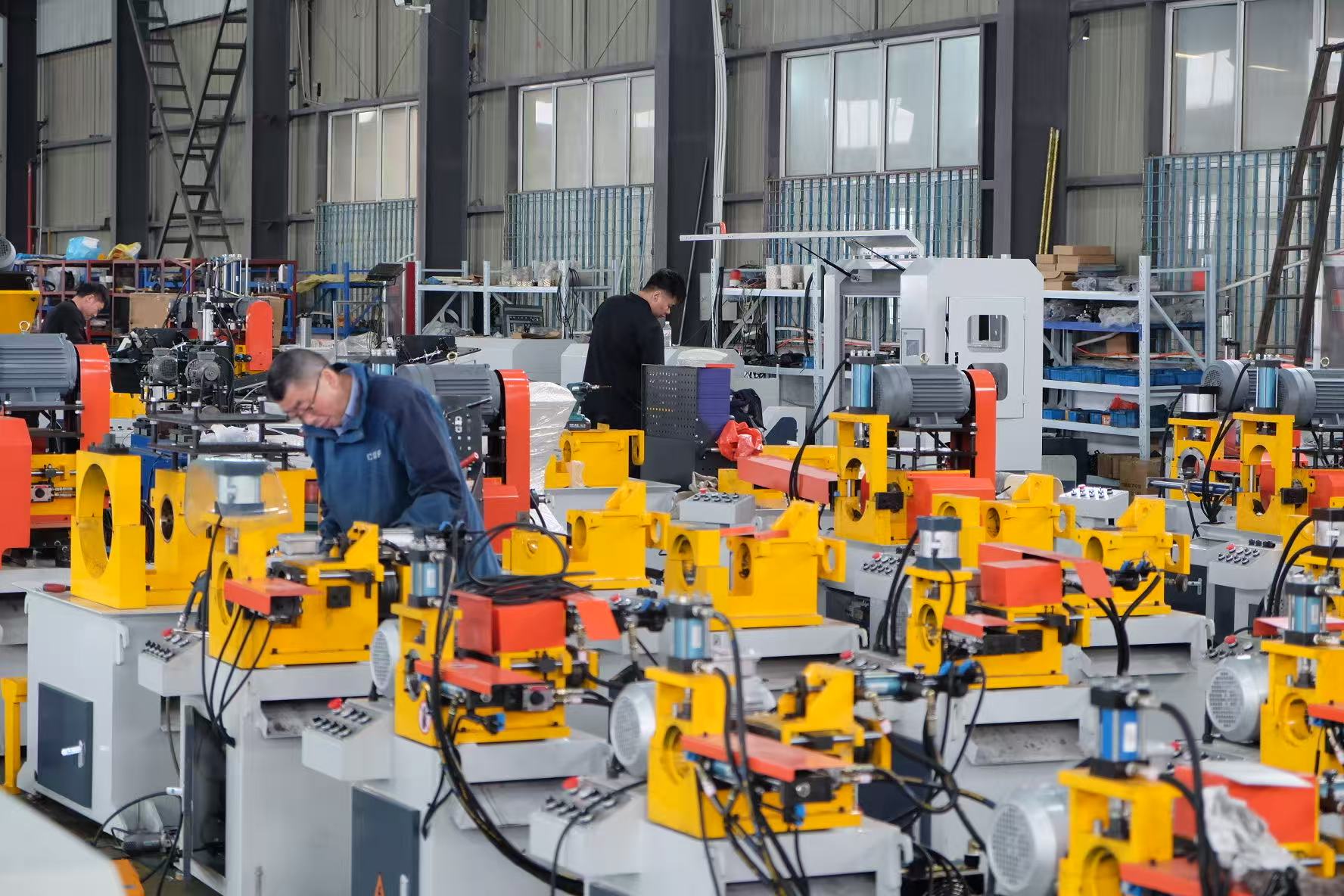 精密加工设备工作区